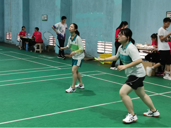 乐鱼体育网站入口-中国羽毛球队轻取英格兰羽毛球队，马琳完成帽子戏法的简单介绍